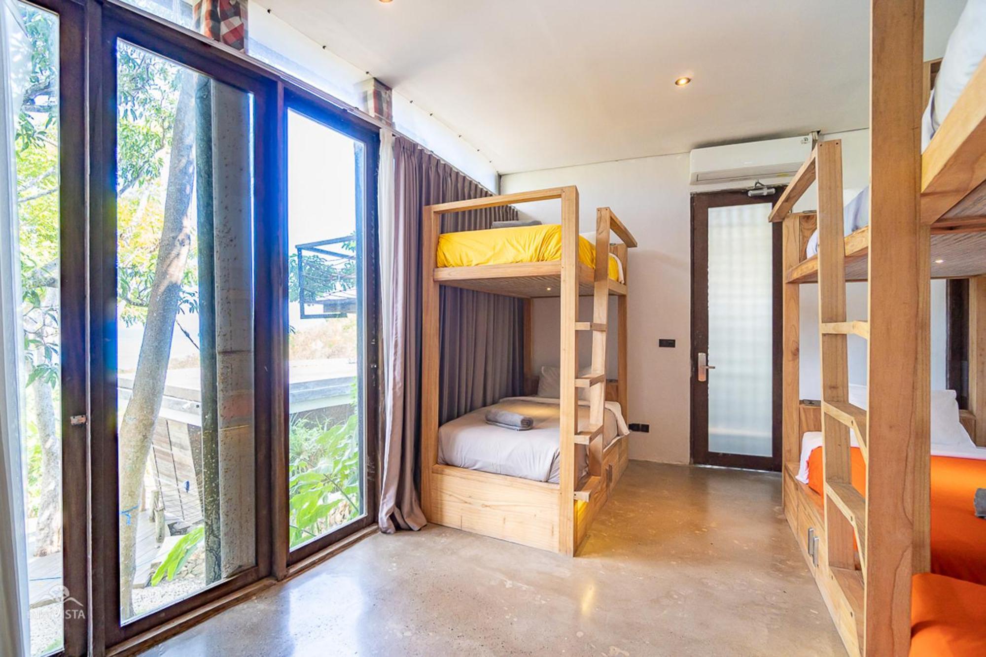 Bong Hostel Nusa Lembongan Exterior photo